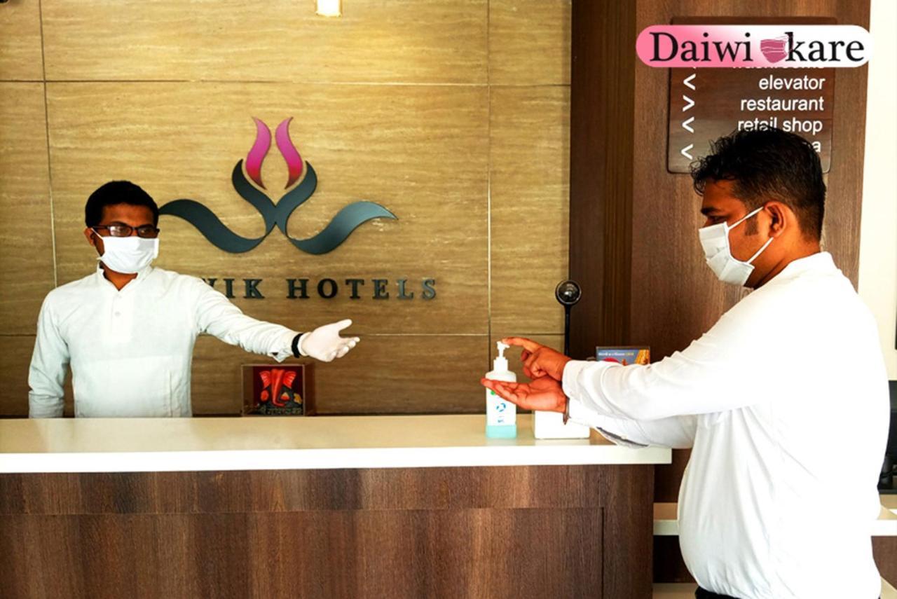 Daiwik Hotels Shirdi Bagian luar foto
